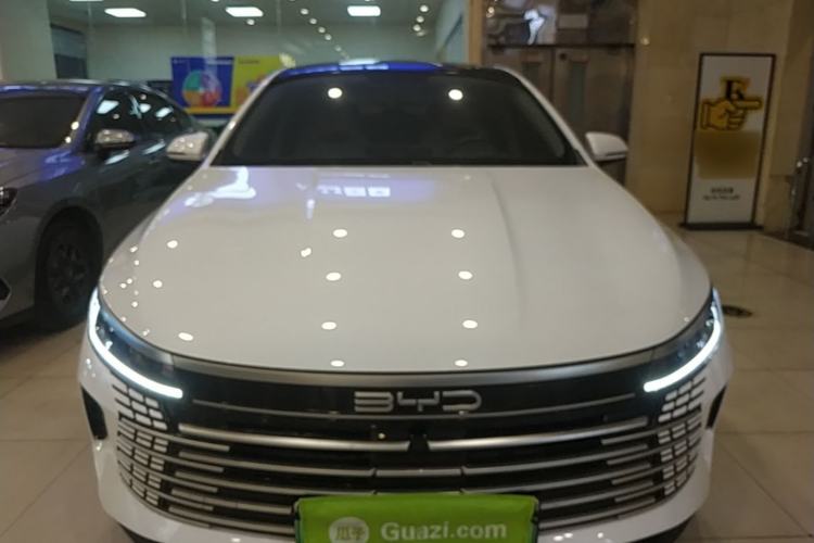 Used BYD Destroyer 05 2024 HONOR Edition DM-i 55KM Luxury Model Front
