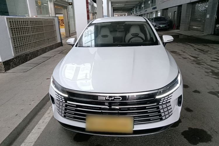 Used BYD Destroyer 05 2024 Honor Edition DM-i 120KM Luxury Model Front