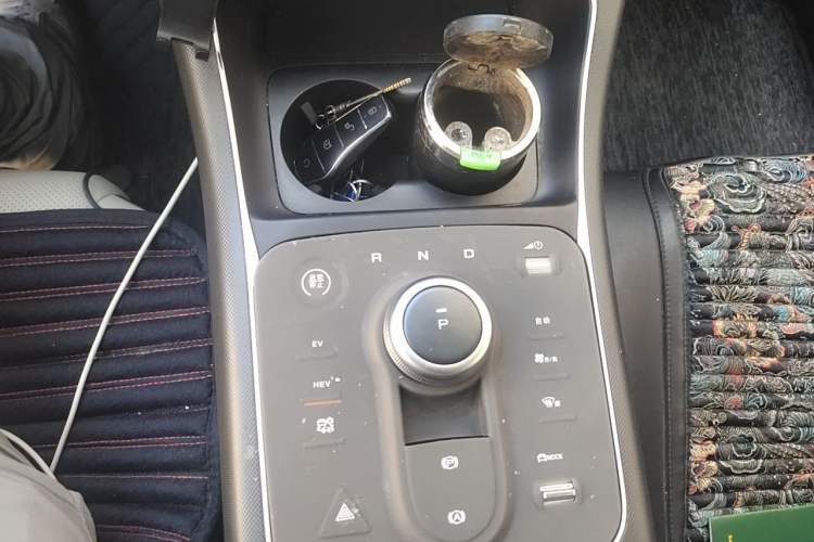 Used BYD Destroyer 05 2024 HONOR Edition DM-i 55KM Luxury Model Gear Lever