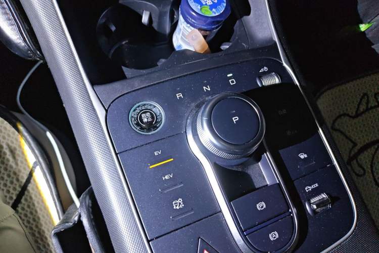 Used BYD Destroyer 05 2024 HONOR Edition DM-i 55KM Luxury Model Gear Lever
