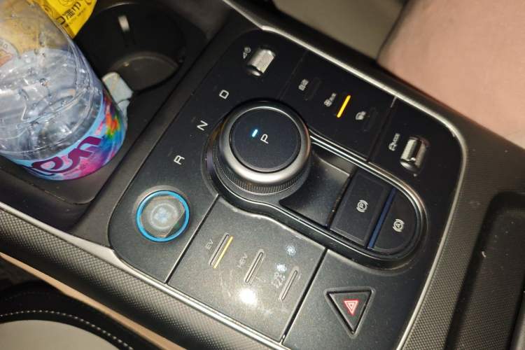Used BYD Destroyer 05 2024 HONOR Edition DM-i 55KM Luxury Model Gear Lever