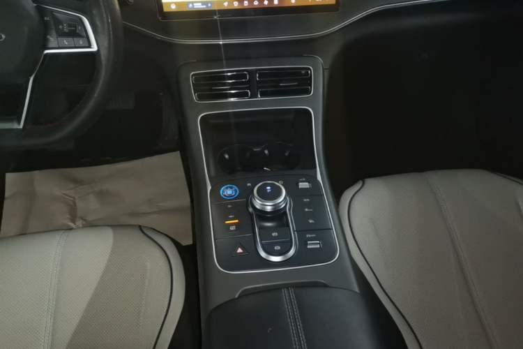 Used BYD Destroyer 05 2024 HONOR Edition DM-i 55KM Luxury Model Gear Lever