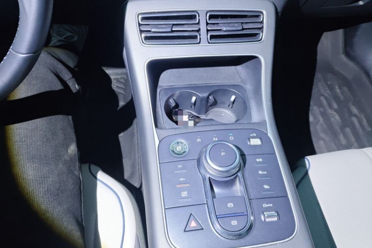 Used BYD Destroyer 05 2024 HONOR Edition DM-i 55KM Luxury Model Gear Lever