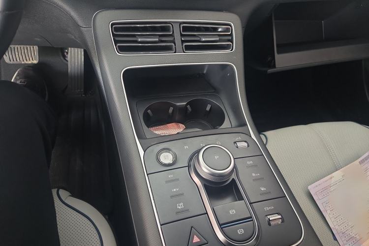 Used BYD Destroyer 05 2024 HONOR Edition DM-i 55KM Luxury Model Gear Lever