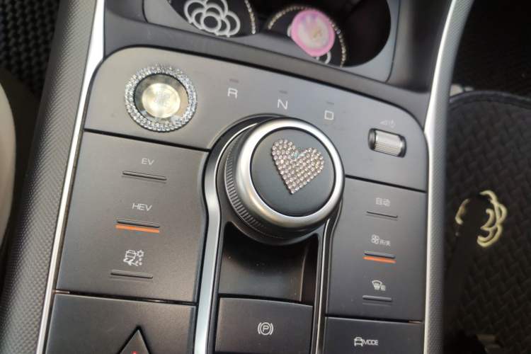 Used BYD Destroyer 05 2024 HONOR Edition DM-i 55KM Luxury Model Gear Lever