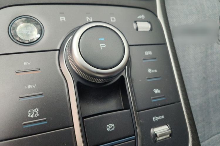 Used BYD Destroyer 05 2024 HONOR Edition DM-i 55KM Prestige Model Gear Lever