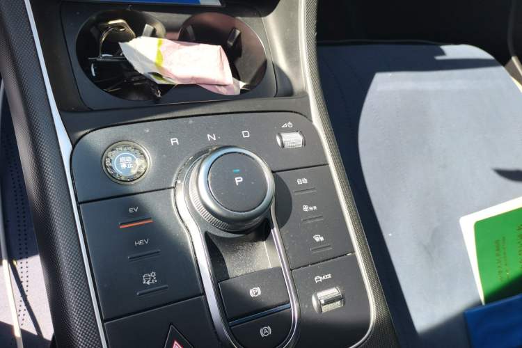 Used BYD Destroyer 05 2024 HONOR Edition DM-i 55KM Luxury Model Gear Lever
