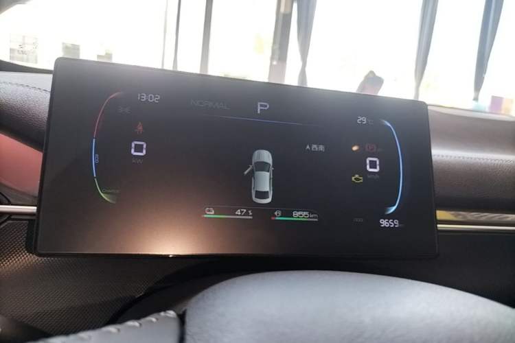 Used BYD Destroyer 05 2024 HONOR Edition DM-i 55KM Luxury Model Instrument Cluster