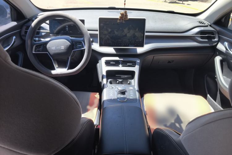 Used BYD Destroyer 05 2024 HONOR Edition DM-i 55KM Luxury Model Interior 1
