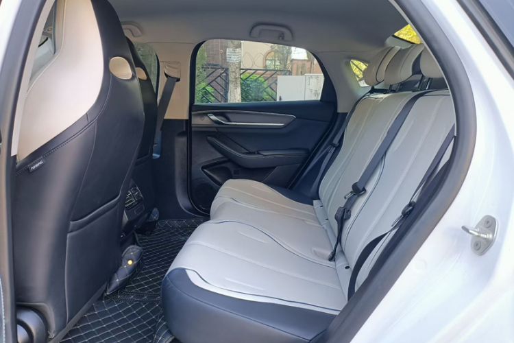 Used BYD Destroyer 05 2024 HONOR Edition DM-i 55KM Luxury Model Interior 3