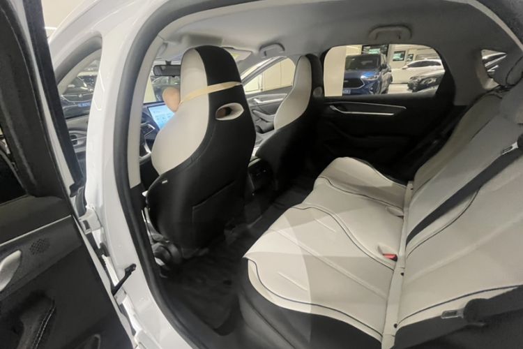 Used BYD Destroyer 05 2024 HONOR Edition DM-i 55KM Luxury Model Interior 4
