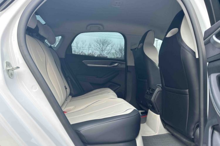 Used BYD Destroyer 05 2024 HONOR Edition DM-i 55KM Luxury Model Interior 6