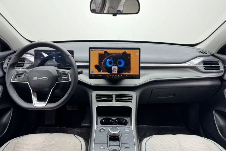 Used BYD Destroyer 05 2024 HONOR Edition DM-i 55KM Luxury Model Interior 6