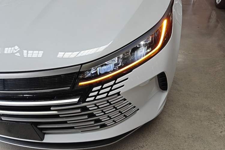 Used BYD Destroyer 05 2024 HONOR Edition DM-i 55KM Luxury Model Left Front Headlight