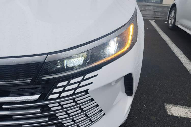 Used BYD Destroyer 05 2024 HONOR Edition DM-i 55KM Luxury Model Left Front Headlight