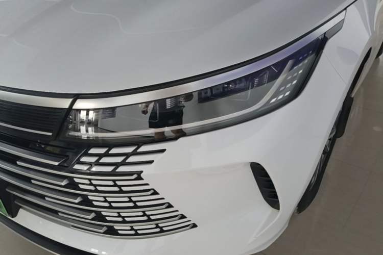 Used BYD Destroyer 05 2024 HONOR Edition DM-i 55KM Luxury Model Left Front Headlight
