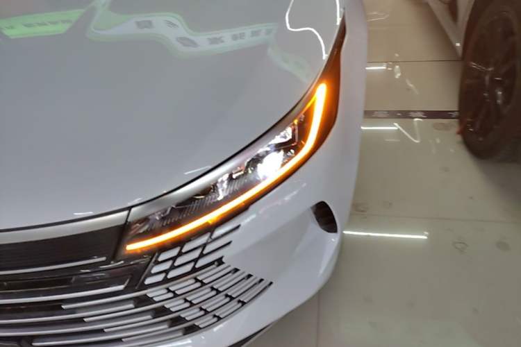 Used BYD Destroyer 05 2024 Honor Edition DM-i 120KM Luxury Model Left Front Headlight