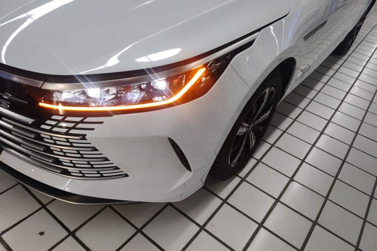 Used BYD Destroyer 05 2024 HONOR Edition DM-i 55KM Luxury Model Left Front Headlight