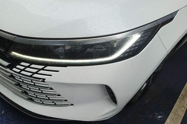 Used BYD Destroyer 05 2024 Honor Edition DM-i 120KM Luxury Model Left Front Headlight