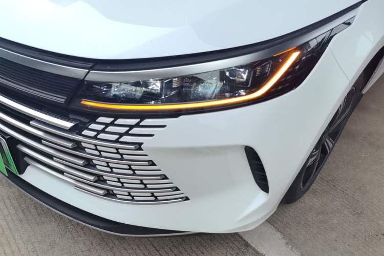 Used BYD Destroyer 05 2024 Honor Edition DM-i 120KM Luxury Model Left Front Headlight