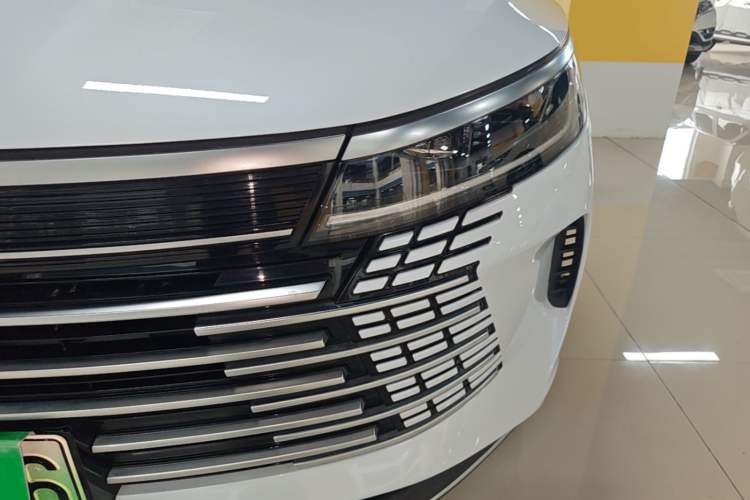 Used BYD Destroyer 05 2024 HONOR Edition DM-i 55KM Luxury Model Left Front Headlight