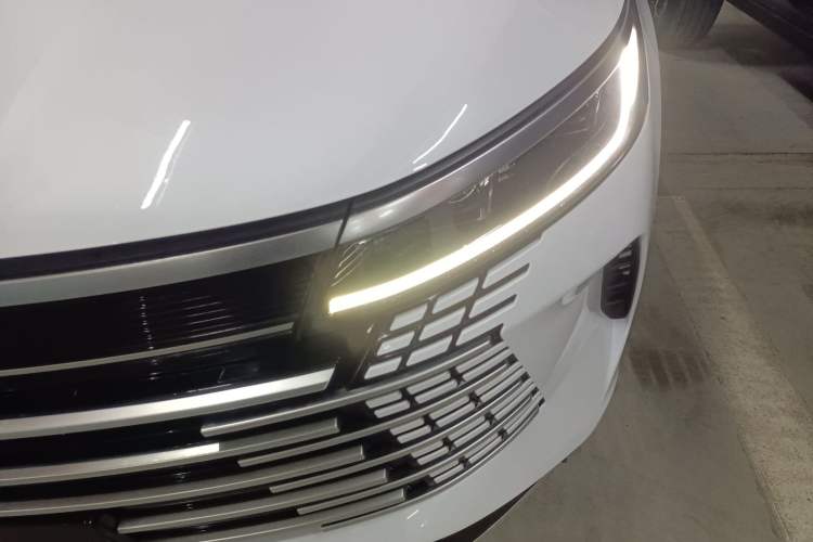 Used BYD Destroyer 05 2024 Honor Edition DM-i 120KM Luxury Model Left Front Headlight