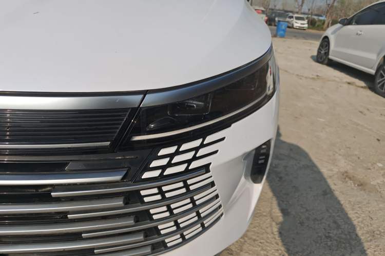 Used BYD Destroyer 05 2024 HONOR Edition DM-i 55KM Luxury Model Left Front Headlight