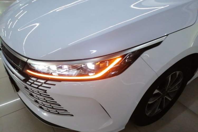 Used BYD Destroyer 05 2024 HONOR Edition DM-i 55KM Luxury Model Left Front Headlight