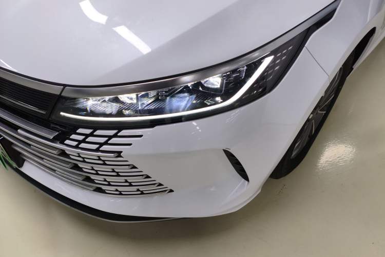 Used BYD Destroyer 05 2024 HONOR Edition DM-i 55KM Luxury Model Left Front Headlight