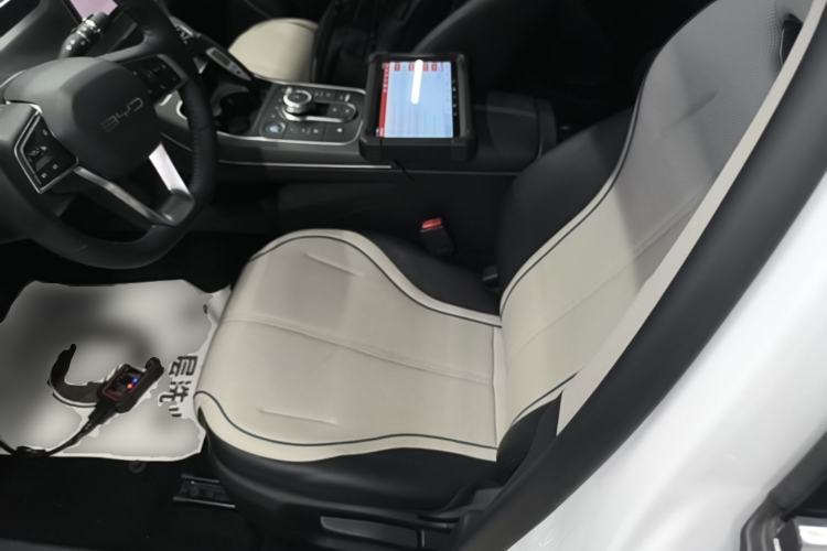 Used BYD Destroyer 05 2024 Honor Edition DM-i 120KM Luxury Model Left Front Seat