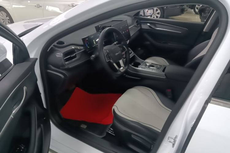 Used BYD Destroyer 05 2024 HONOR Edition DM-i 55KM Luxury Model Left Front Seat