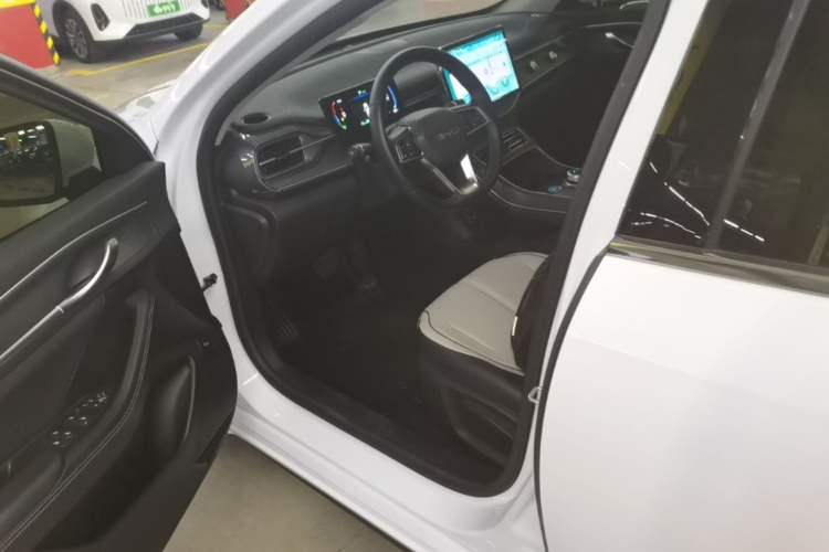 Used BYD Destroyer 05 2024 HONOR Edition DM-i 55KM Luxury Model Left Front Seat