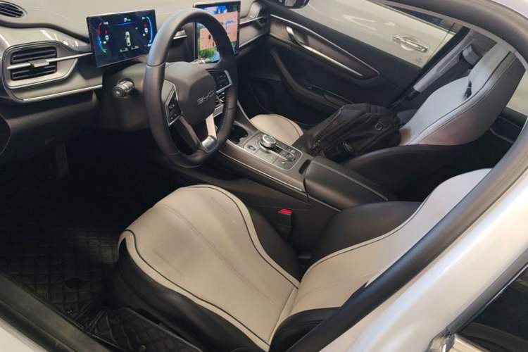 Used BYD Destroyer 05 2024 HONOR Edition DM-i 55KM Luxury Model Left Front Seat