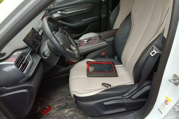 Used BYD Destroyer 05 2024 HONOR Edition DM-i 55KM Luxury Model Left Front Seat