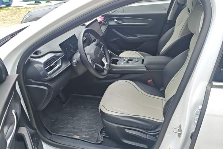 Used BYD Destroyer 05 2024 HONOR Edition DM-i 55KM Luxury Model Left Front Seat