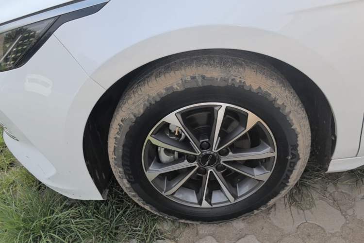 Used BYD Destroyer 05 2024 HONOR Edition DM-i 55KM Luxury Model Left Front Wheel Hub