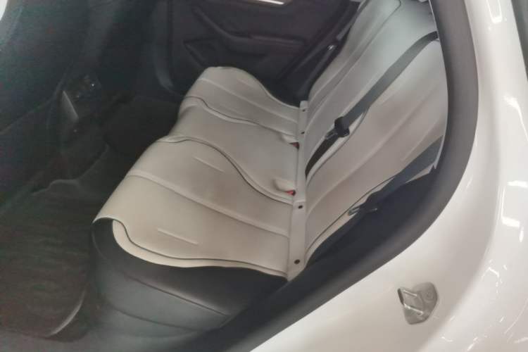 Used BYD Destroyer 05 2024 Honor Edition DM-i 120KM Luxury Model Left Rear Seat