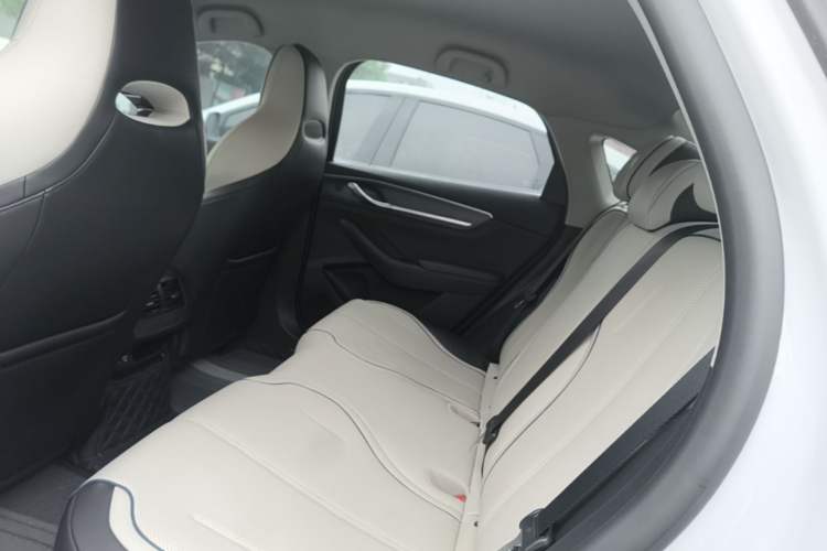 Used BYD Destroyer 05 2024 HONOR Edition DM-i 55KM Luxury Model Left Rear Seat