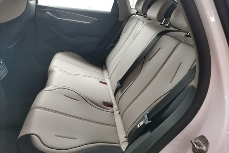 Used BYD Destroyer 05 2024 HONOR Edition DM-i 55KM Luxury Model Left Rear Seat