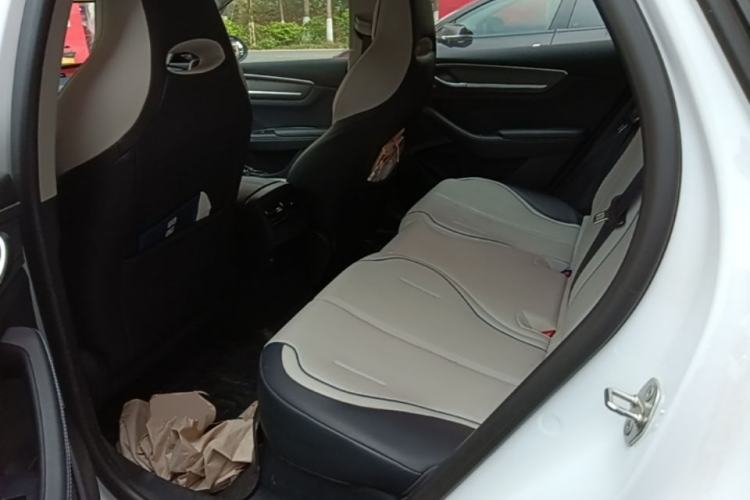Used BYD Destroyer 05 2024 HONOR Edition DM-i 55KM Luxury Model Left Rear Seat