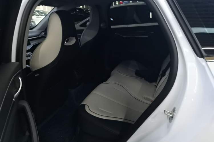 Used BYD Destroyer 05 2024 HONOR Edition DM-i 55KM Luxury Model Left Rear Seat