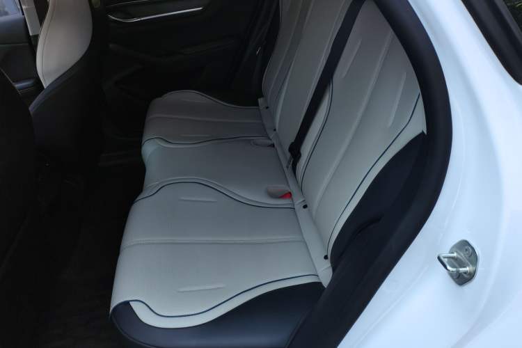 Used BYD Destroyer 05 2024 HONOR Edition DM-i 55KM Luxury Model Left Rear Seat