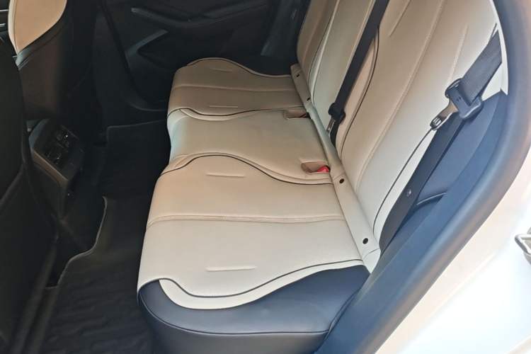 Used BYD Destroyer 05 2024 HONOR Edition DM-i 55KM Luxury Model Left Rear Seat