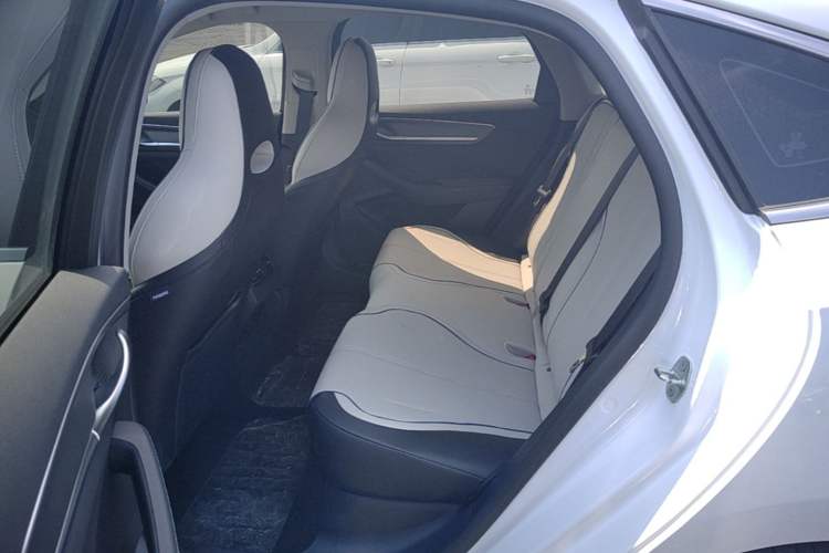Used BYD Destroyer 05 2024 HONOR Edition DM-i 55KM Luxury Model Left Rear Seat