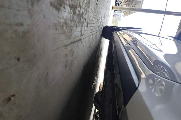 Used BYD Destroyer 05 2024 HONOR Edition DM-i 55KM Luxury Model Left Side Sill