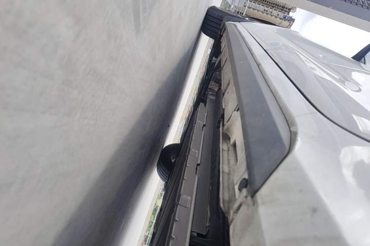 Used BYD Destroyer 05 2024 HONOR Edition DM-i 55KM Luxury Model Left Side Sill