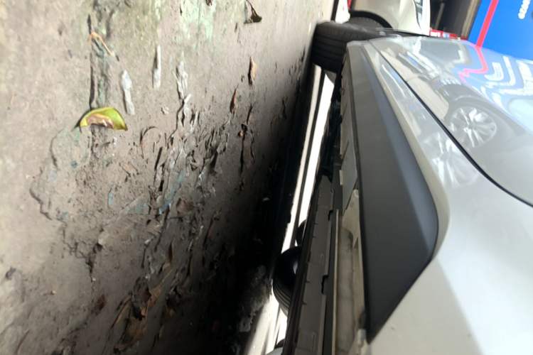 Used BYD Destroyer 05 2024 HONOR Edition DM-i 55KM Luxury Model Left Side Sill