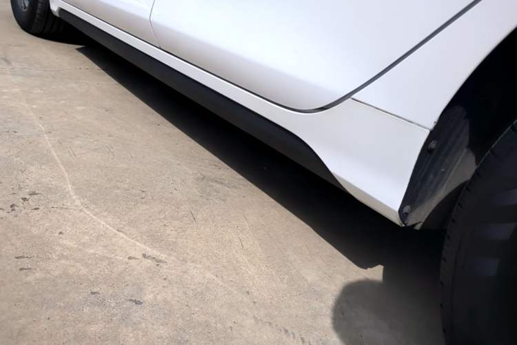 Used BYD Destroyer 05 2024 HONOR Edition DM-i 55KM Luxury Model Left Side Sill