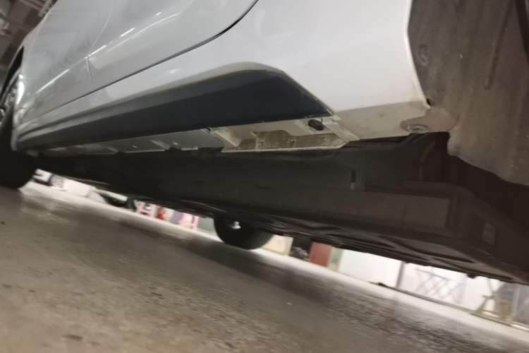 Used BYD Destroyer 05 2024 HONOR Edition DM-i 55KM Luxury Model Left Side Sill