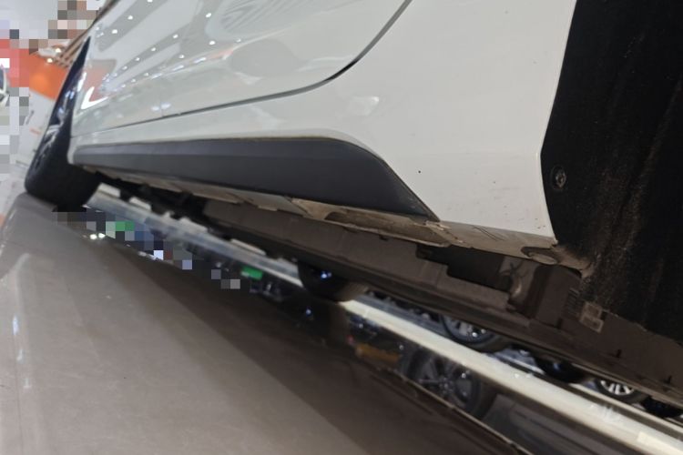 Used BYD Destroyer 05 2024 Honor Edition DM-i 120KM Luxury Model Left Side Sill